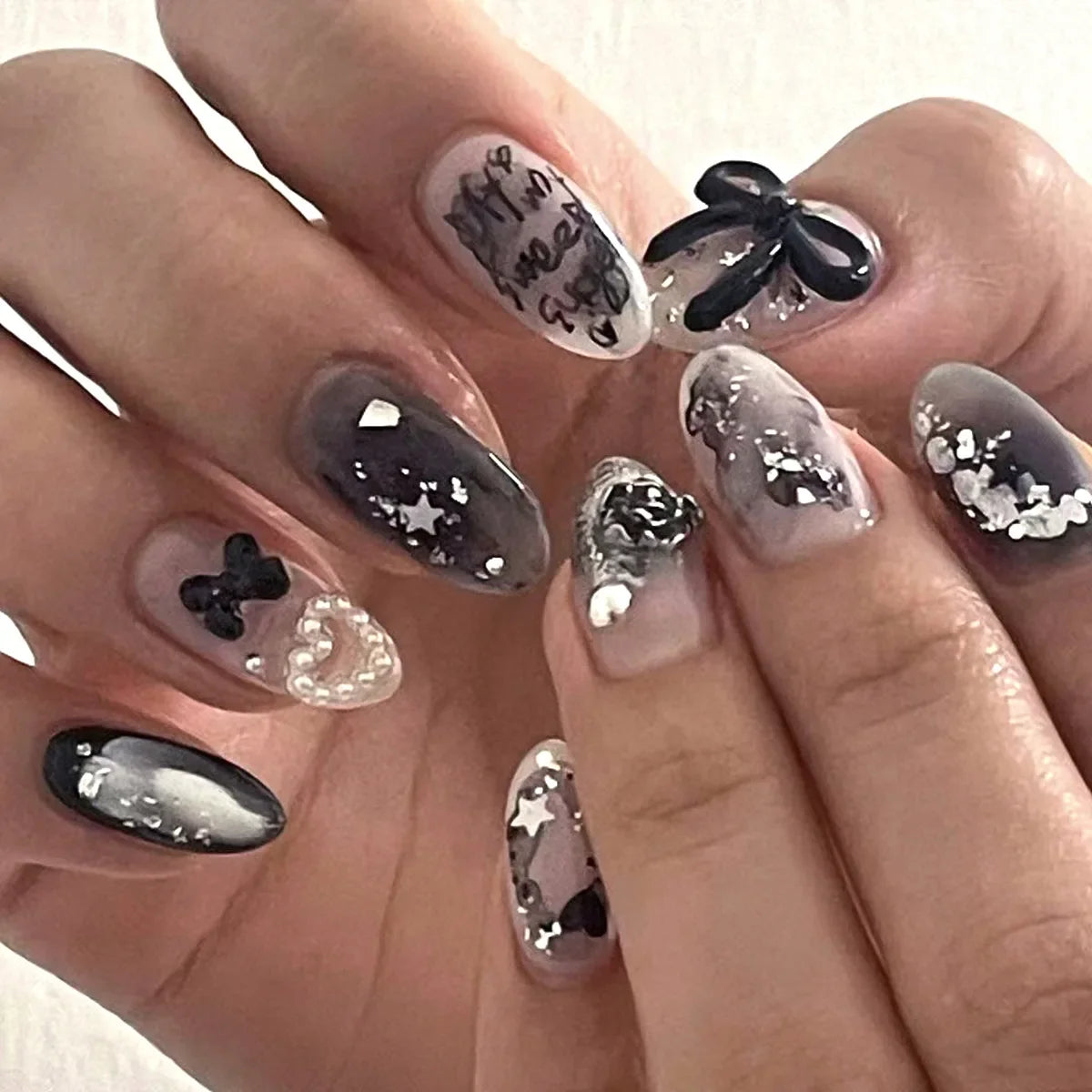 24 pcs Press On Nails Y2K Styles