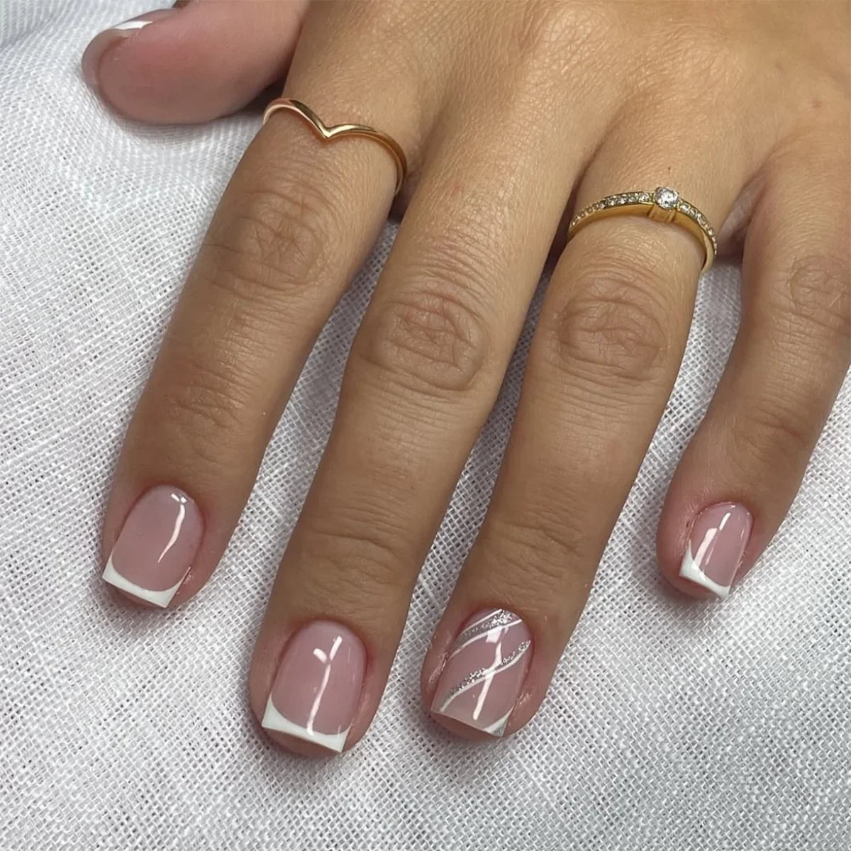 24Pcs Simple Square Head Fake Nail with Jelly Glue Pink White Gradient French Press on False Nails Short Full Cover Nail Tips