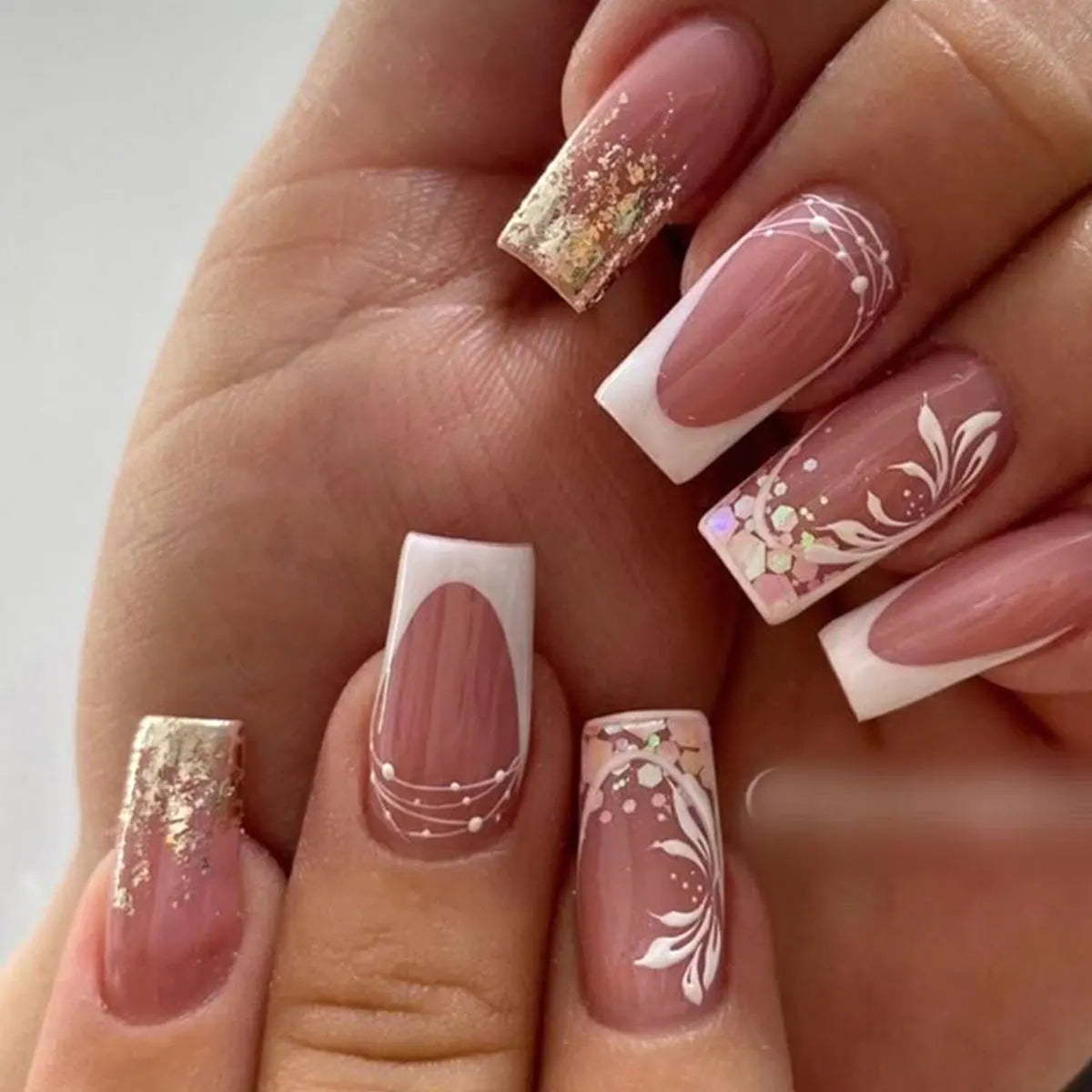 24pcs Sweet Cool False Nails Gradient French Fake Nail Tips with Purple Flowers Design Short Square Press on Nails Colorful Nail